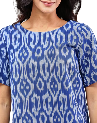 Blusa Ikat. Azul y blanco. Nueva