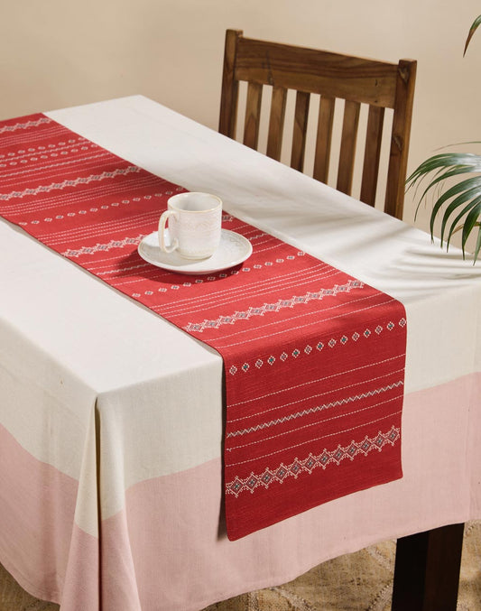 Camino de mesa bordado. Madesh Rojo