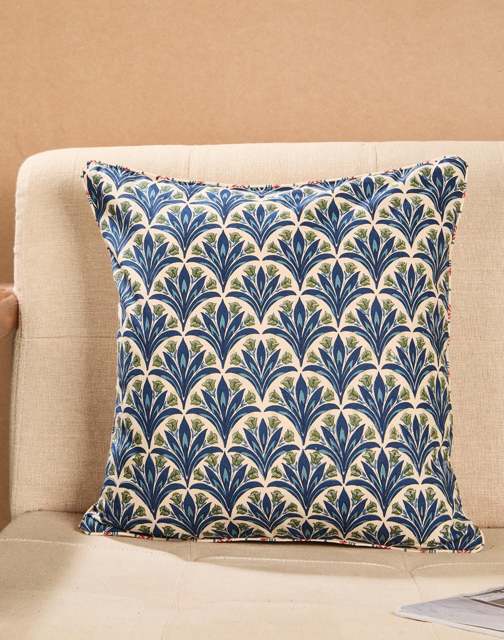 Funda de cojín de algodón estampada. Gulzar Pankh azul 40x40