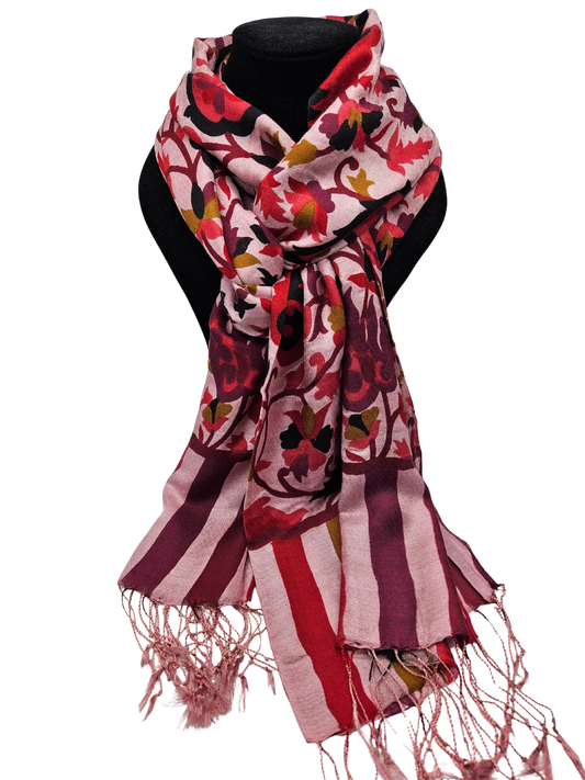 Mascada de algodón estampada. Rosa