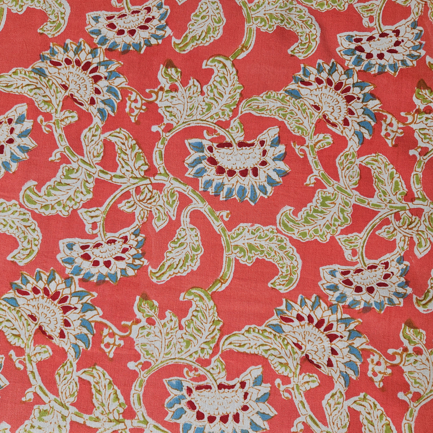 Mantel redondo 100% algodón estampado a mano. Jenny Jaal Rojo