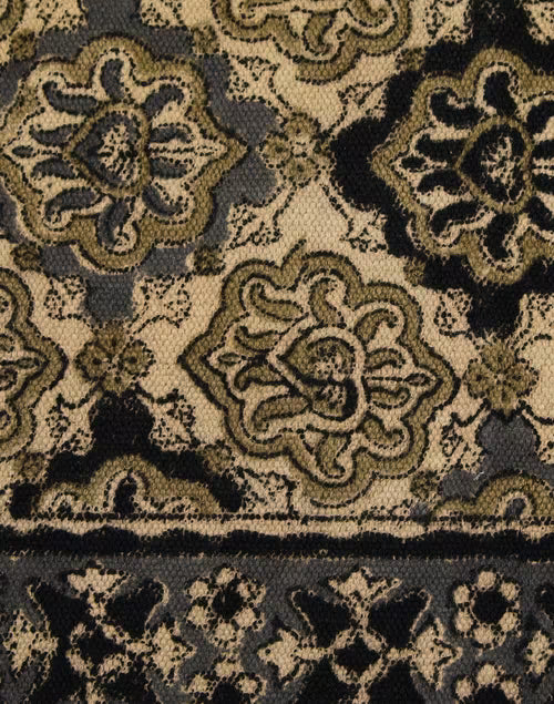 Tapete de algodón estampado a mano. Kalamkari Divesh Gris y negro