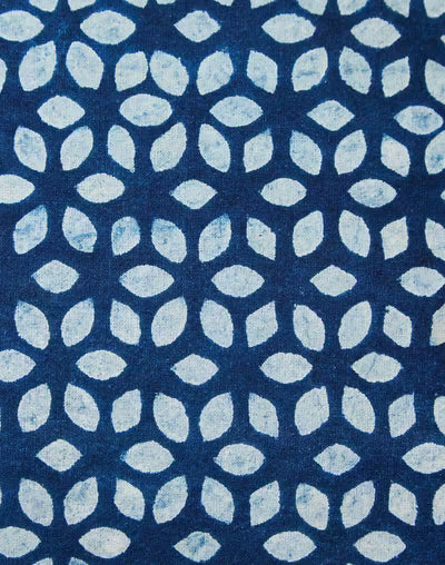 Funda de cojín azul índigo natural Dabu. Hanid 40x40