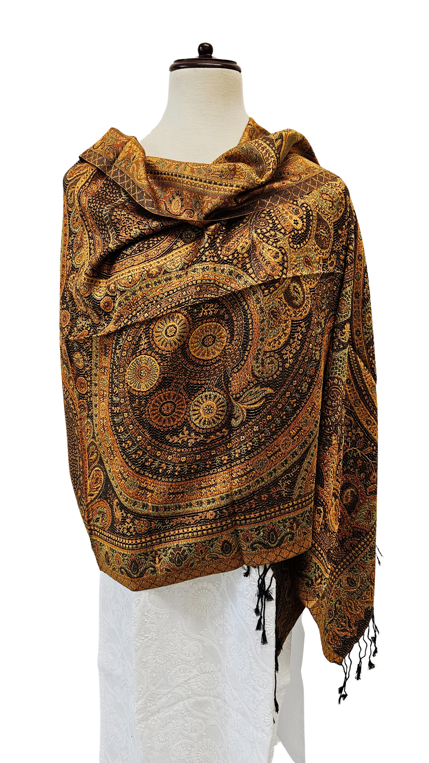 Chal de seda. Dorado / naranja