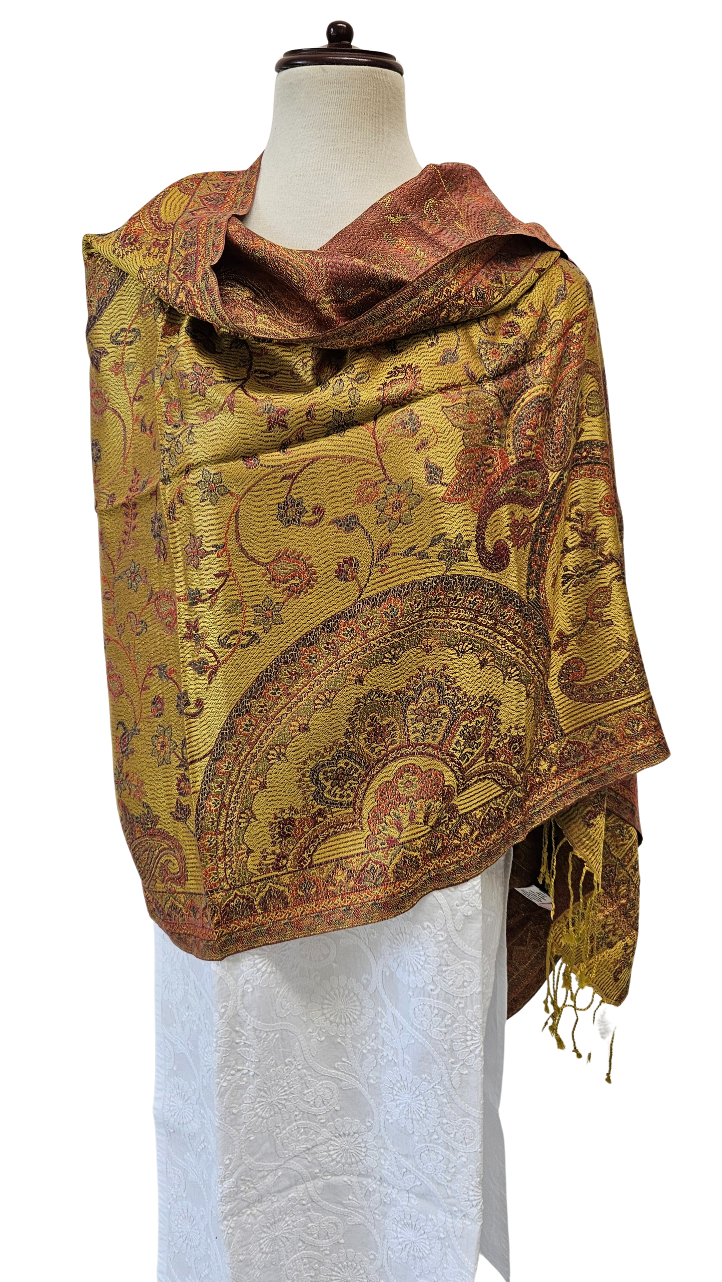 Chal de seda. Ocre / dorado