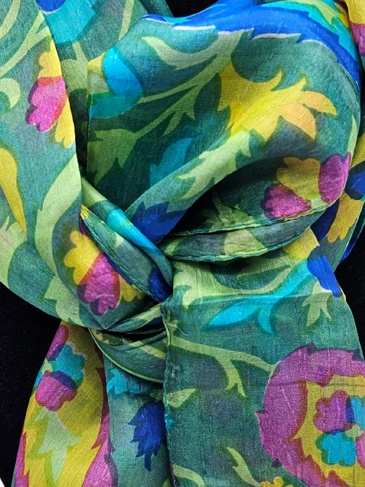 Mascada de seda estampada. Musgo