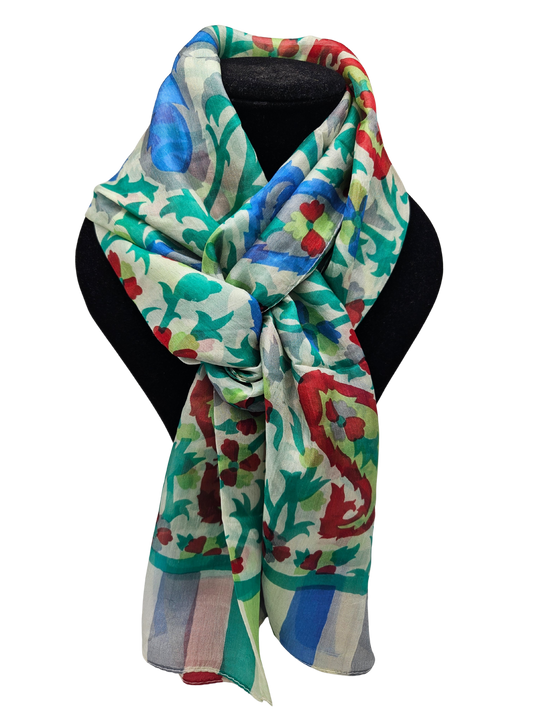 Mascada de seda estampada. Verde claro