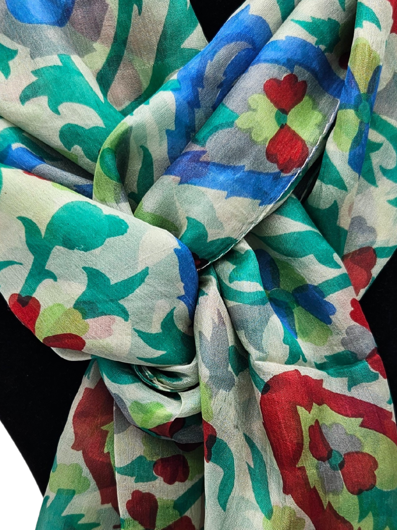 Mascada de seda estampada. Verde claro