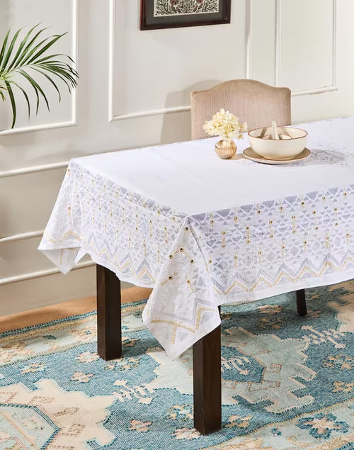 Mantel calado rectangular. Motiya blanco