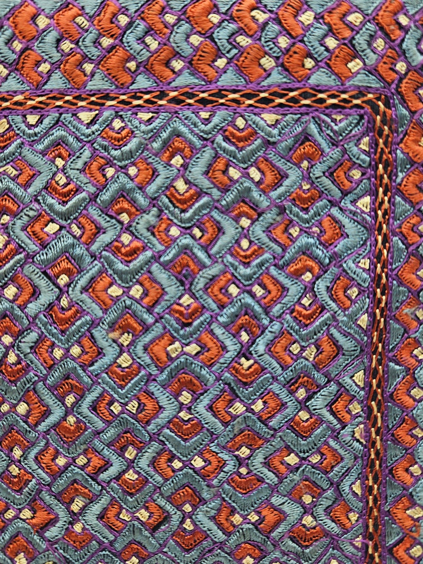 Bolso de mano bordado Neran Square Kutch 3