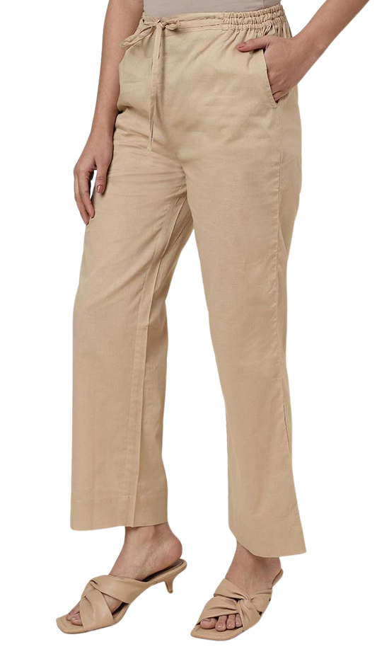 Pantalón de algodón. Beige