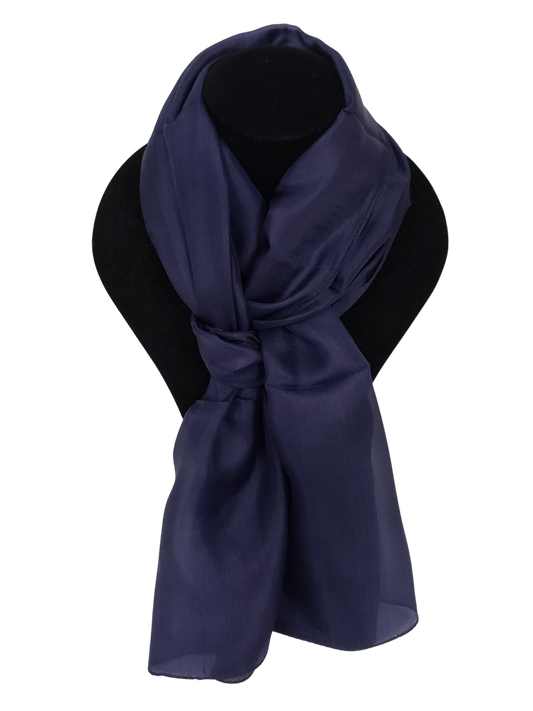 Mascada de seda lisa. Azul obscuro