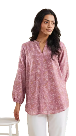 Túnica semi transparente estampada. Rosa. Nueva