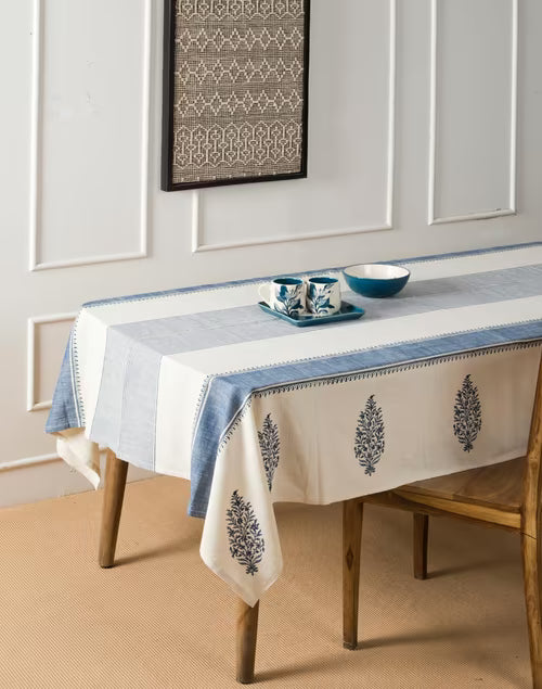 Mantel rectangular 100% algodón tejido en telar y estampado. Varya azul