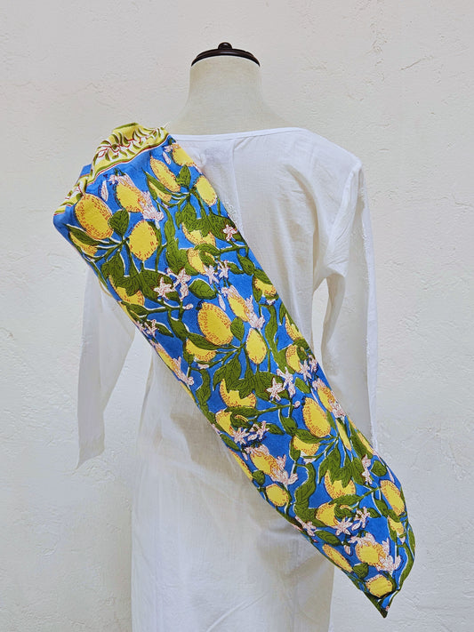 Funda para tapete de yoga. Estampado a mano Limones