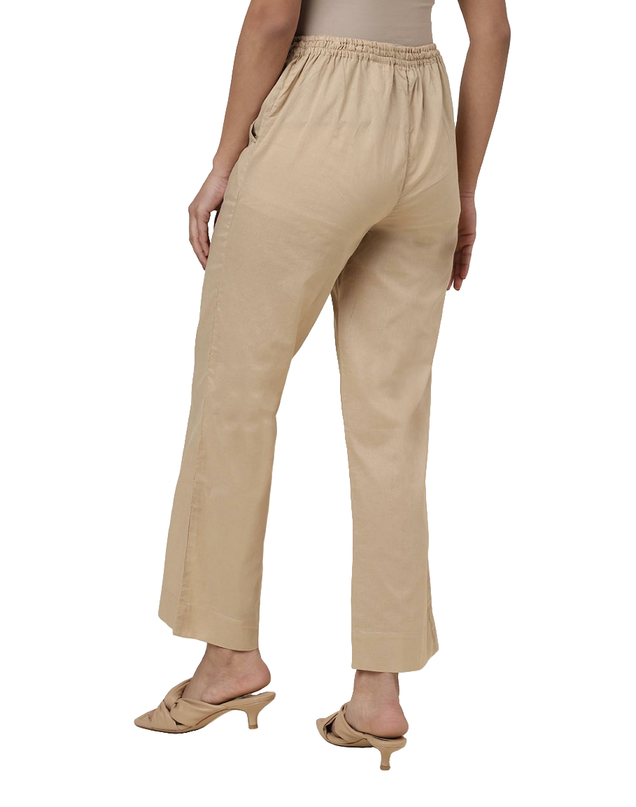 Pantalón de algodón. Beige