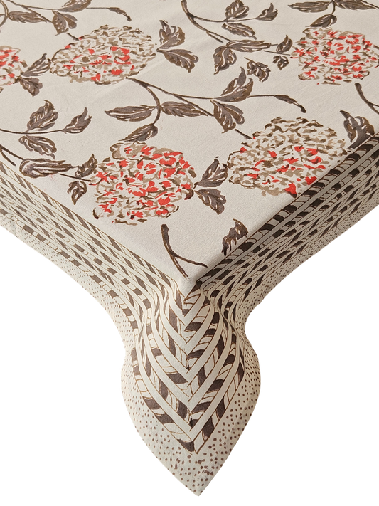 Mantel cuadrado 100% algodón estampado a mano. Hortensias B