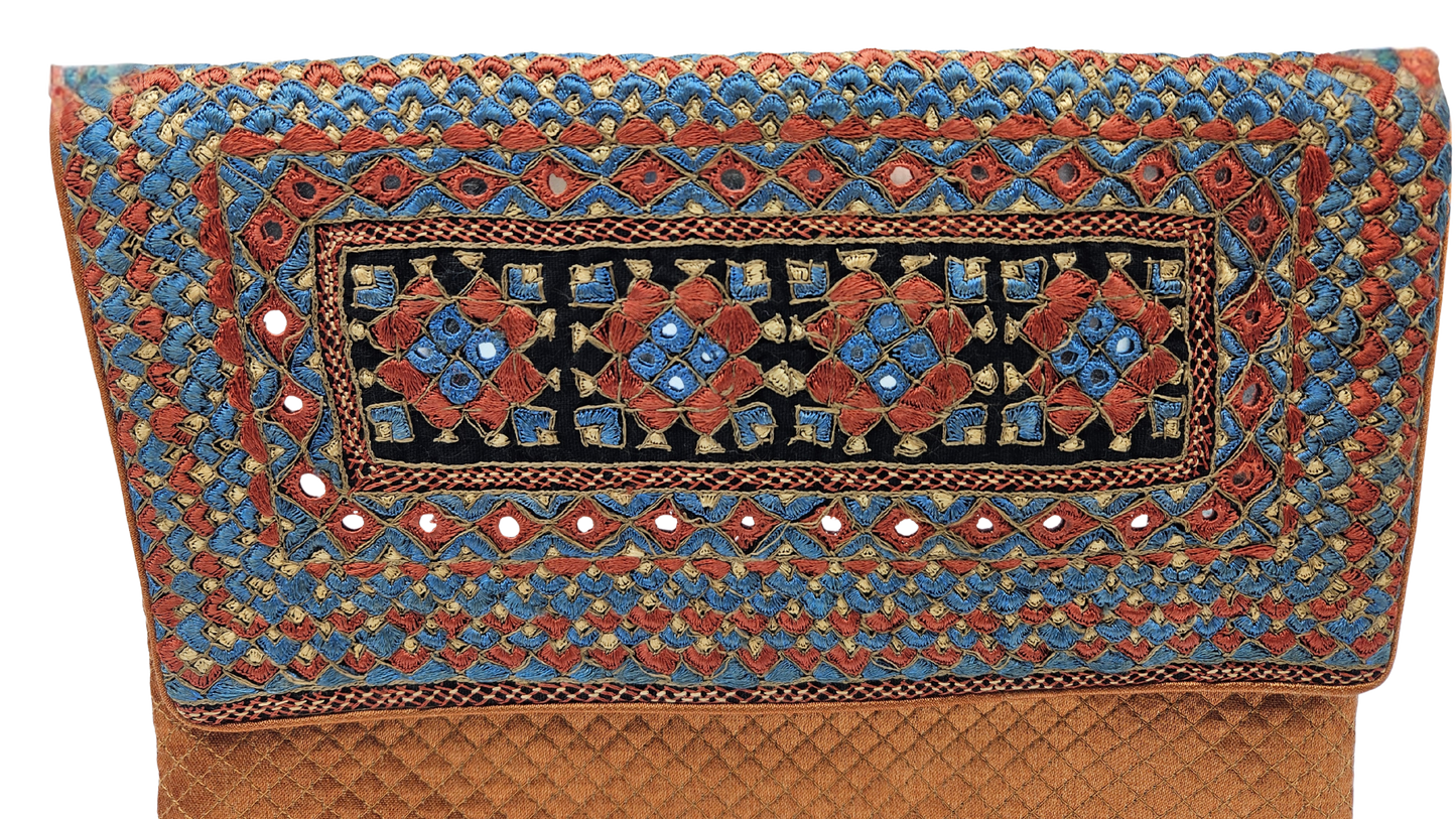 Bolso grande bordado Neran Chokar Kutch 4