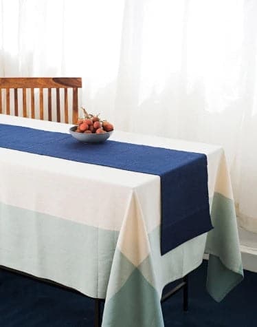 Camino de mesa tejido en algodón. Prithi Azul